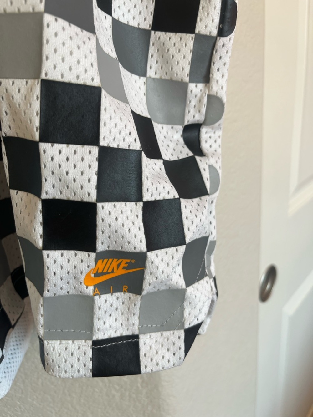 Jordan Men’s Black & White Checkered Athletic Shorts - Picture 5 of 7